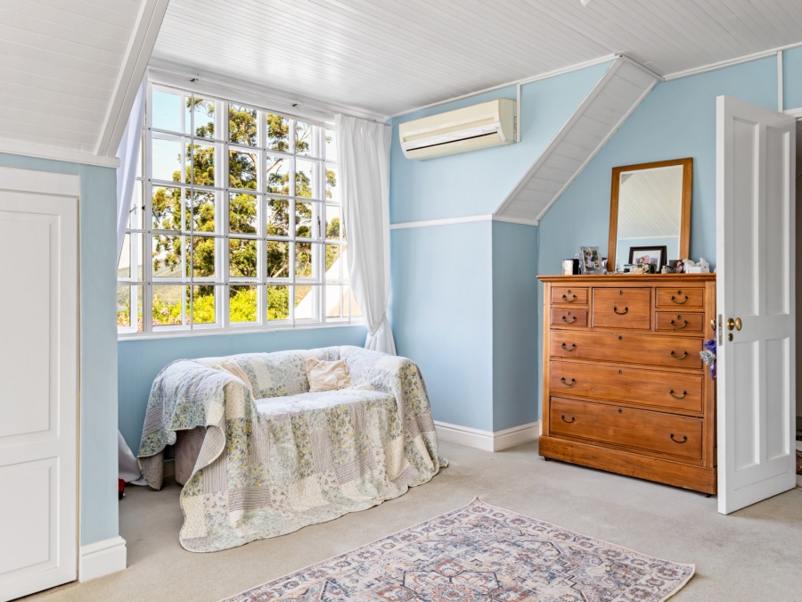 4 Bedroom Property for Sale in Belvidere Estate Western Cape